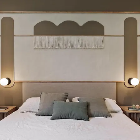 Apartamento Peten - 3 Bedrooms, Terrace And Balcony In Gracia